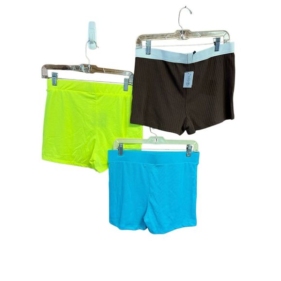 Womans Comfy Lounging Shorts (3) Sz L NWT - Picture 2 of 6